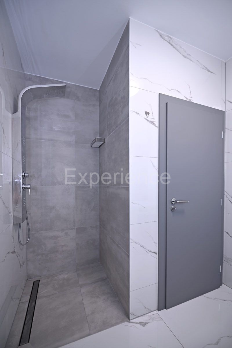 ISTRIA, Tar - appartamento in edificio di nuova costruzione con VISTA MARE