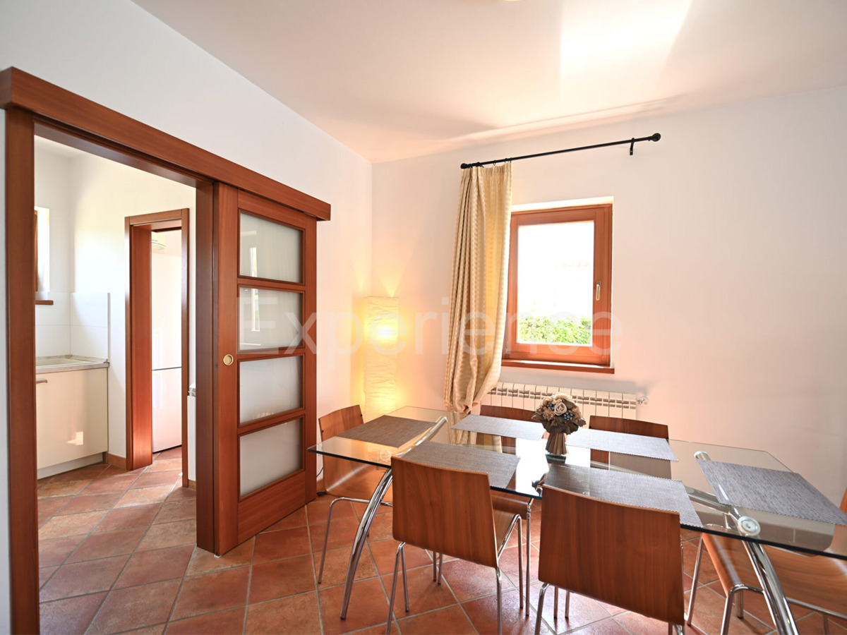 Villa con piscina - un connubio di stile e comfort vicino a Parenzo