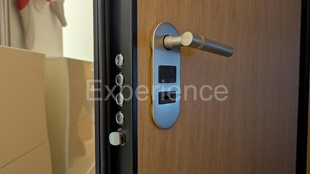 ISTRIA, Parenzo - a circa 700 m dal mare, appartamento arredato, pronto per essere abitato!