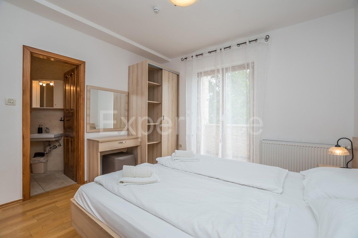 Istria, vicino a Parenzo - affascinante villa con piscina e garage!