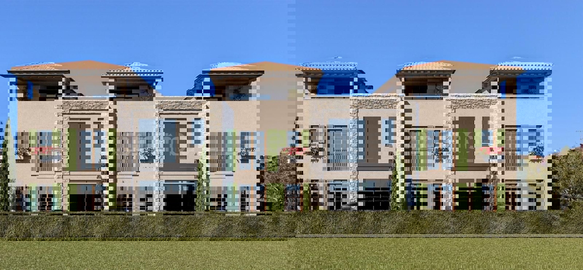 Vicino a Parenzo, casa con giardino - autentico fascino istriano e comfort moderno