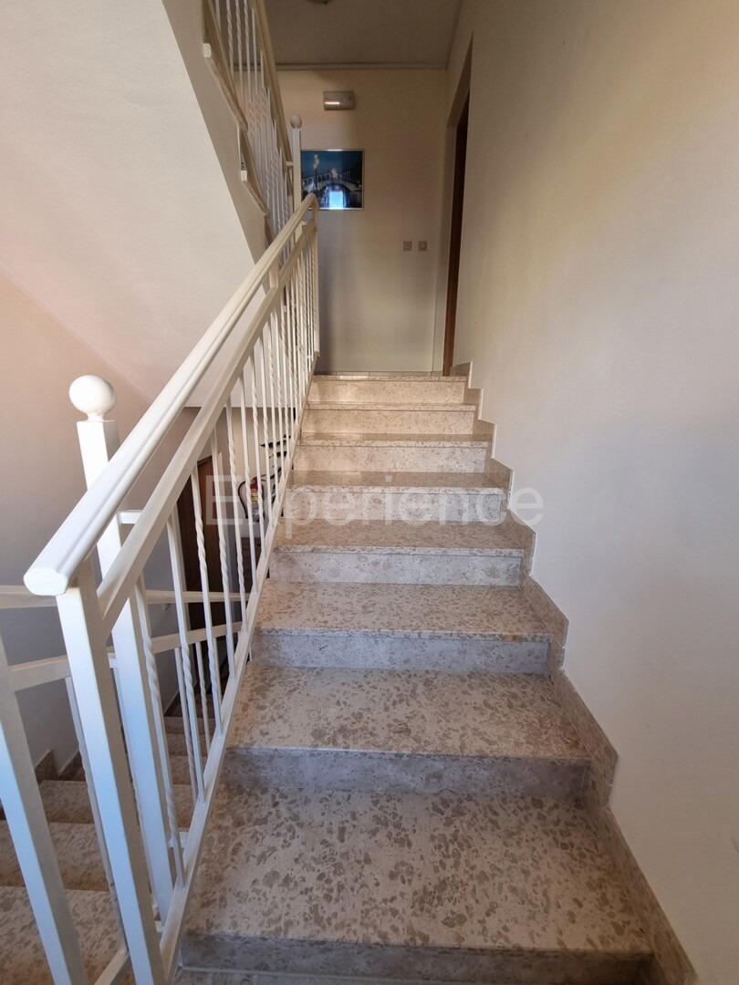 OCCASIONE! Cittanova - a 500 m dalla spiaggia, appartamento al 1. piano, VISTA MARE!