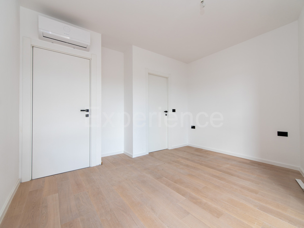 ISTRIA, Umago - appartamento con garage, 2. piano, ASCENSORE