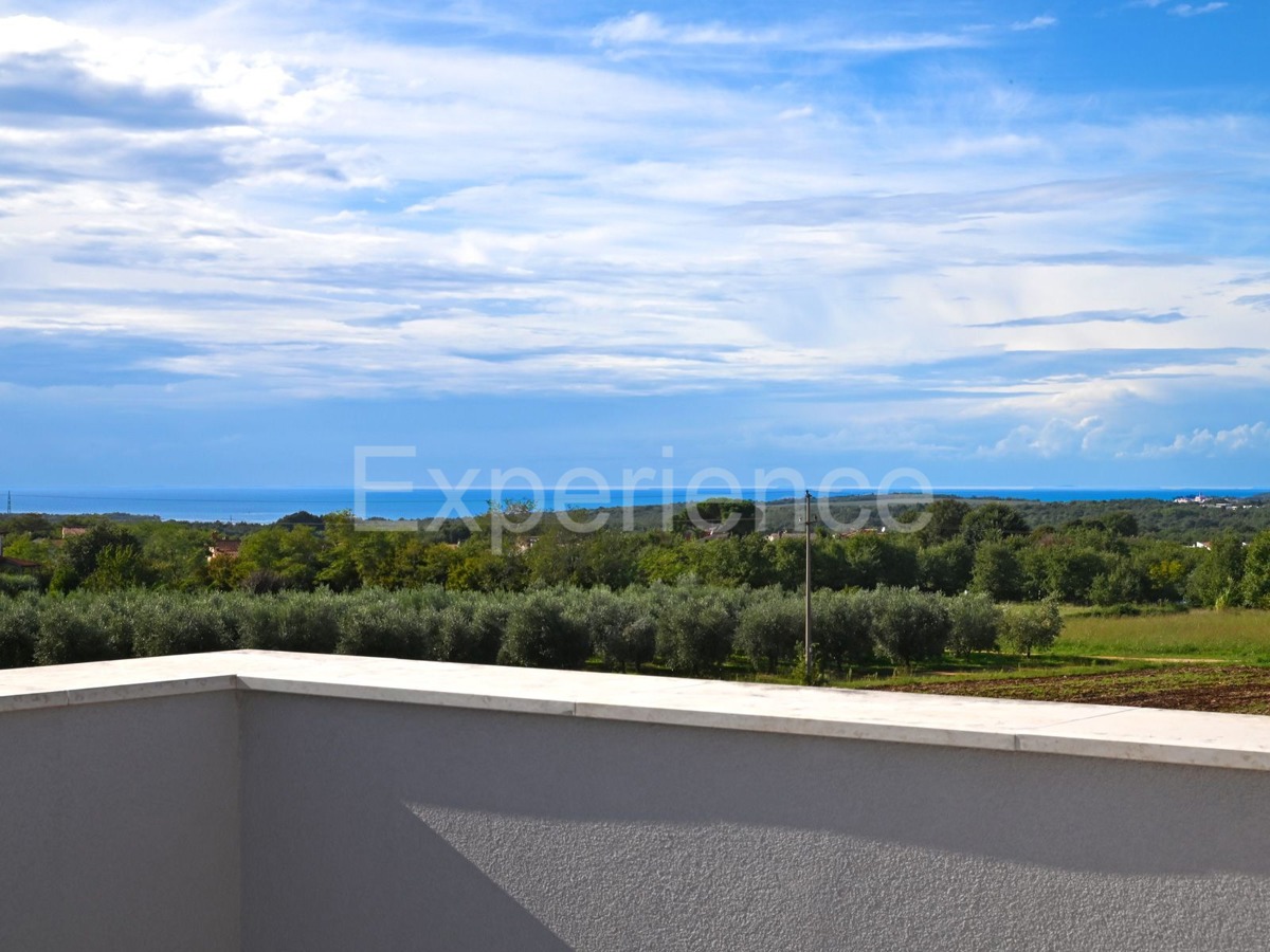 ISTRIA, vicino a Parenzo - appartamento con 3 camere da letto, VISTA MARE!