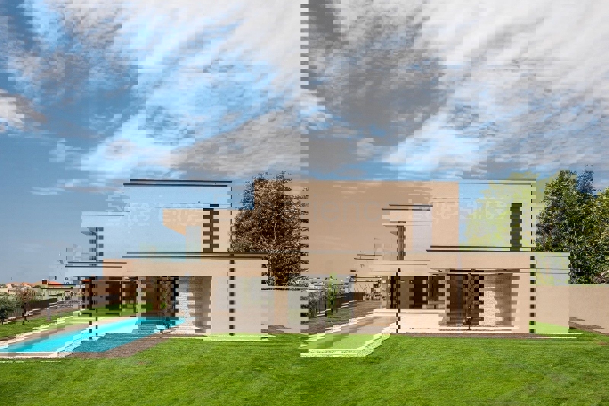 Parenzo, villa moderna con vista, piscina, sauna e cucina estiva