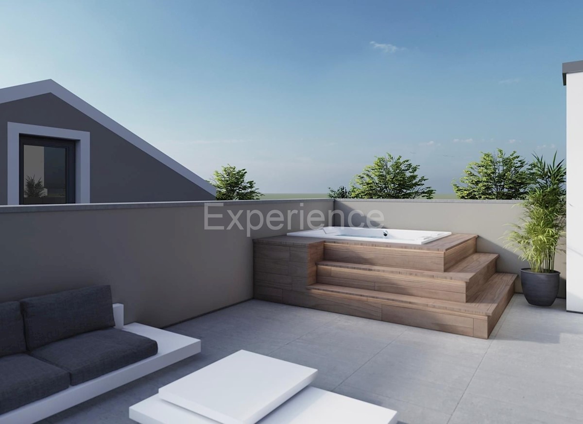 Parenzo, casa a schiera con piscina e terrazza, 4 camere, 11 km mare