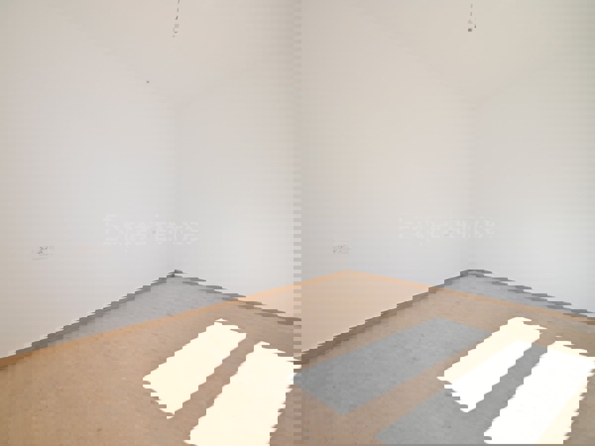 ISTRIA, vicino a Parenzo - appartamento di nuova costruzione con VISTA MARE!