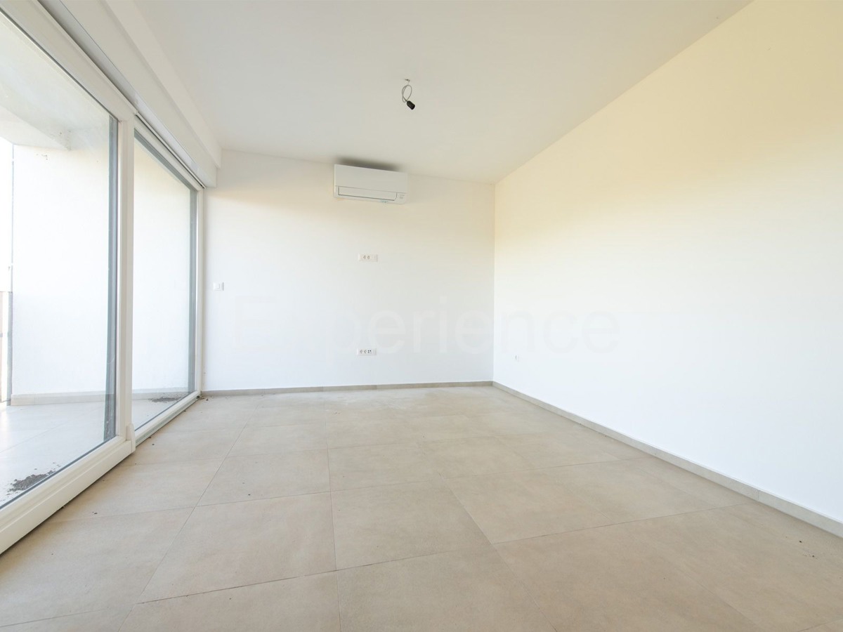 ISTRIA, vicino a Parenzo - appartamento di nuova costruzione con VISTA MARE!