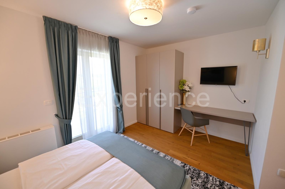 ISTRIA, Kaštelir - casa di nuova costruzione con piscina!