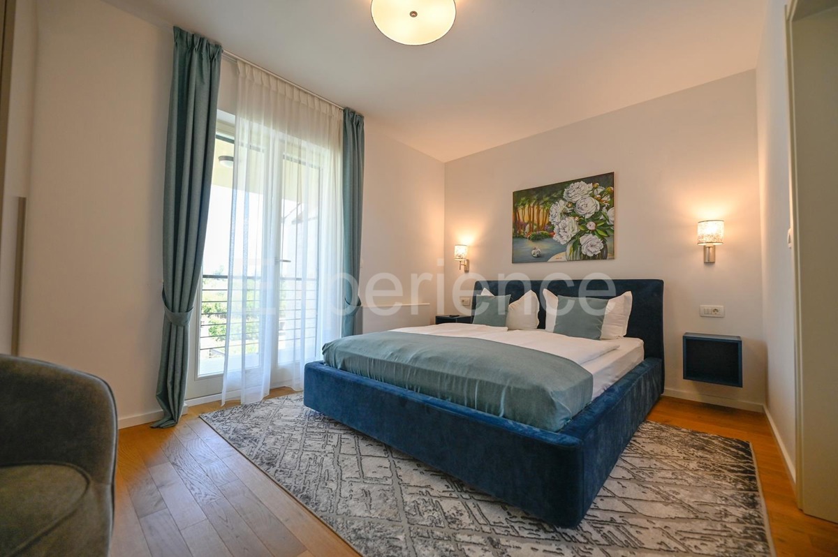 ISTRIA, Kaštelir - casa di nuova costruzione con piscina!