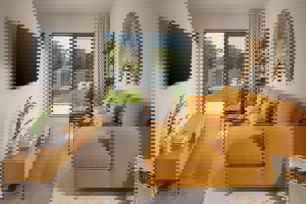 ISTRIA, Parenzo - elegante casa di nuova costruzione, a 1.000 m dalla spiaggia!