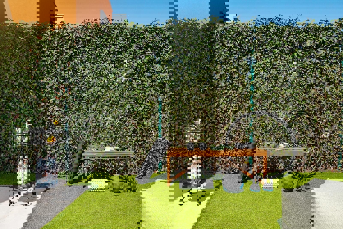 ISTRIA, Parenzo - elegante casa di nuova costruzione, a 1.000 m dalla spiaggia!