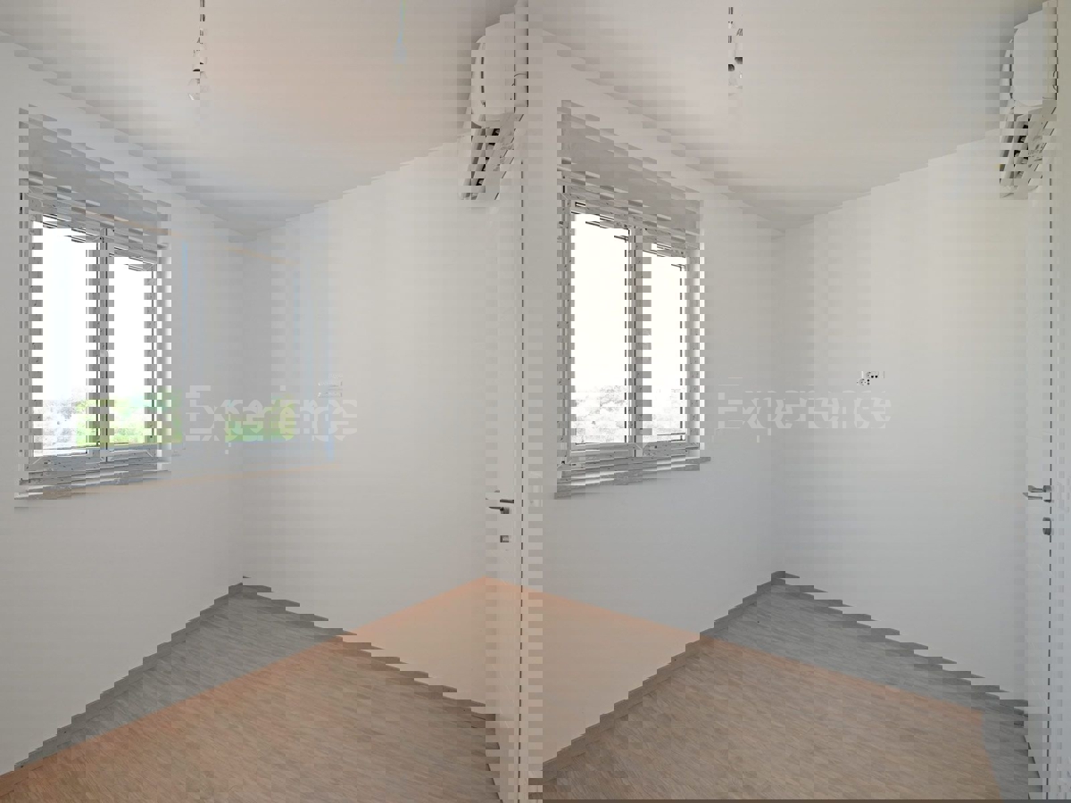 ISTRIA, Tar - appartamento in un nuovo edificio con VISTA MARE aperta!