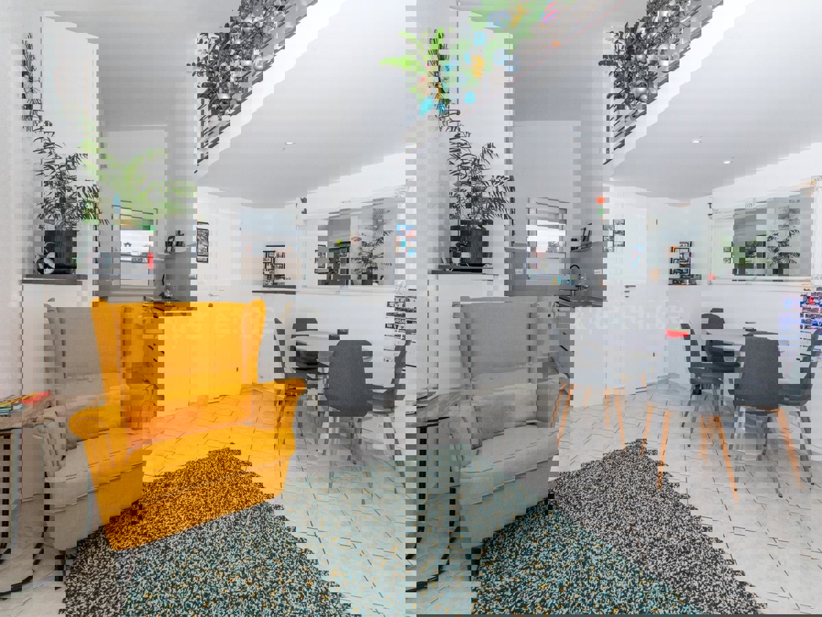 Appartamento a Funtana 44,5 m² + parcheggio, 700 m dalla spiaggia