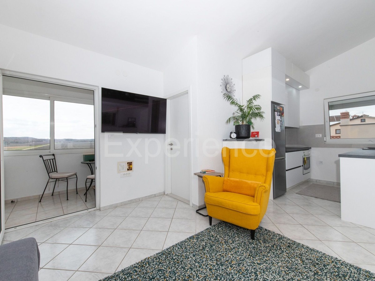 Appartamento a Funtana 44,5 m² + parcheggio, 700 m dalla spiaggia