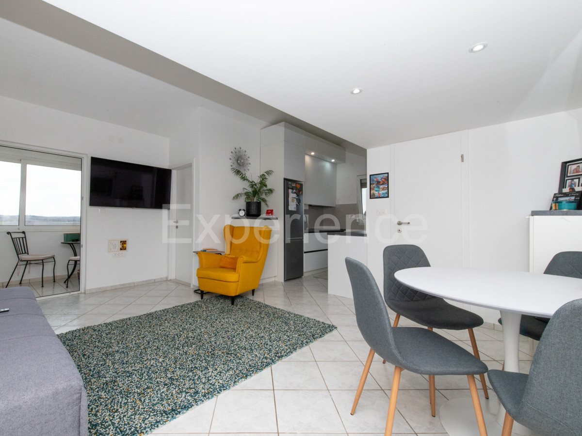 Appartamento a Funtana 44,5 m² + parcheggio, 700 m dalla spiaggia