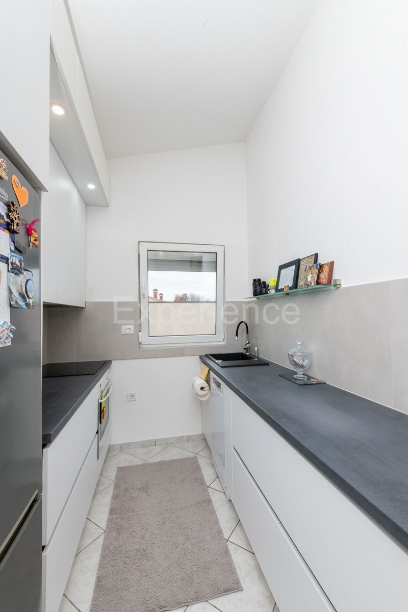 Appartamento a Funtana 44,5 m² + parcheggio, 700 m dalla spiaggia