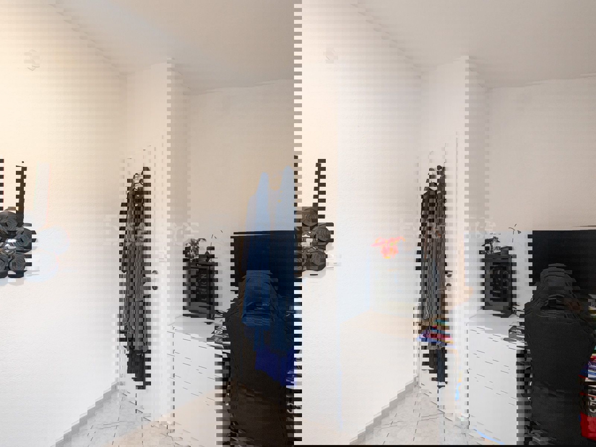 Appartamento a Funtana 44,5 m² + parcheggio, 700 m dalla spiaggia