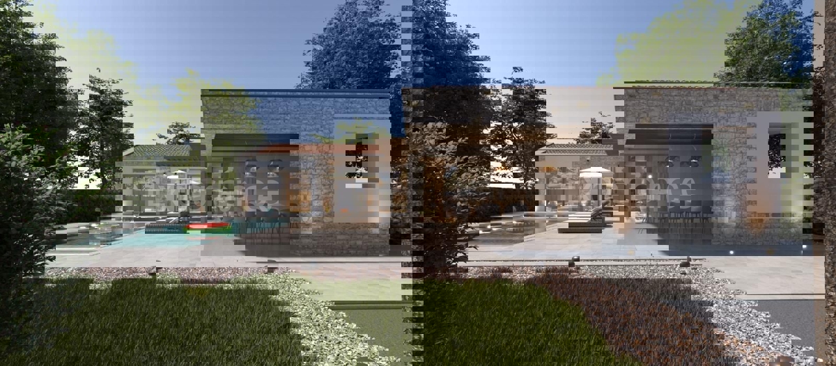 ISTRIA, vicino a Parenzo - elegante villa ai margini del villaggio