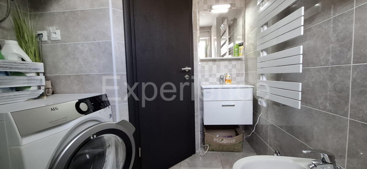 ISTRIA, Funtana - moderno appartamento con giardino vicino al mare!