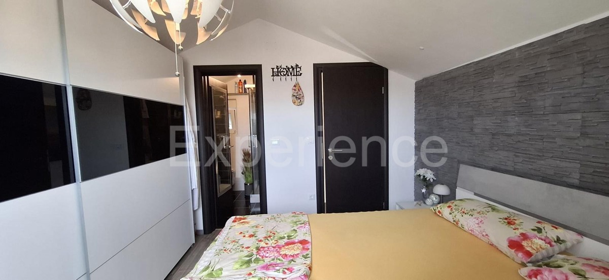 ISTRIA, Funtana - moderno appartamento con giardino vicino al mare!