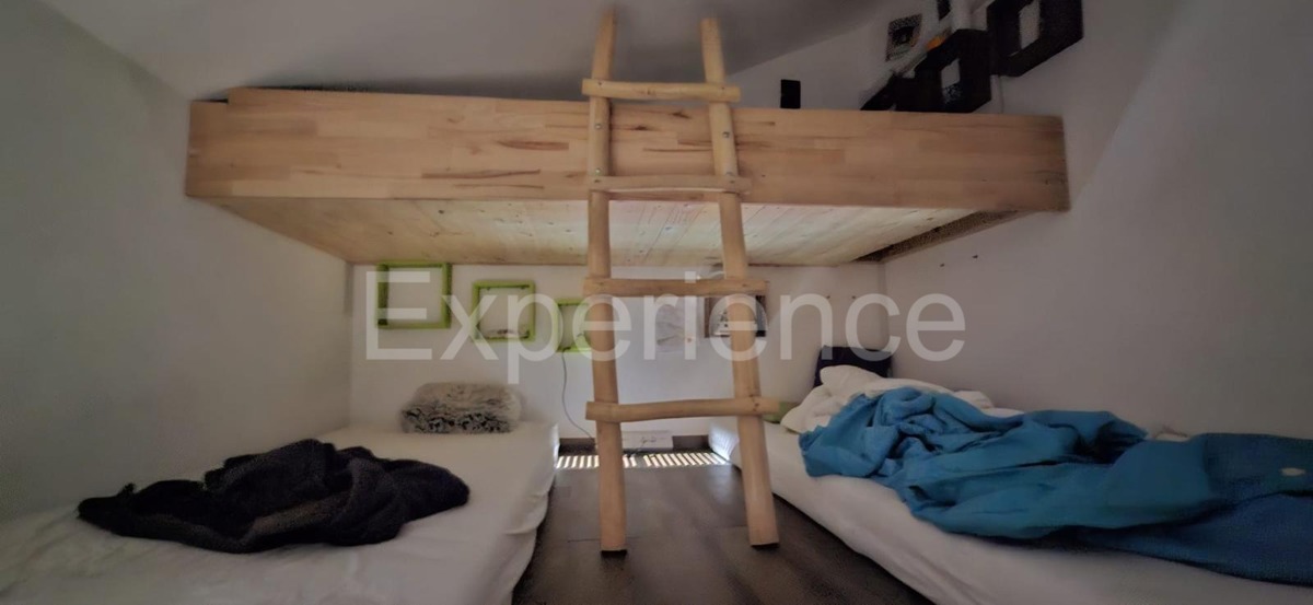 ISTRIA, Funtana - moderno appartamento con giardino vicino al mare!