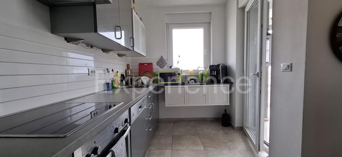 ISTRIA, Funtana - moderno appartamento con giardino vicino al mare!