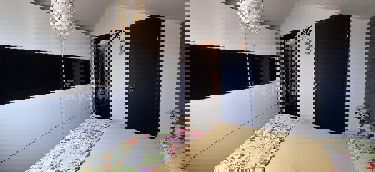 ISTRIA, Funtana - moderno appartamento con giardino vicino al mare!