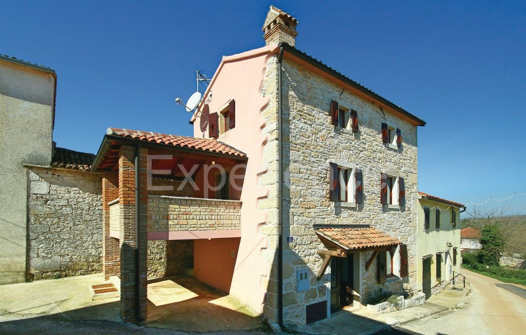 Vicino a Visignano – autentica casa in pietra, completamente ristrutturata!