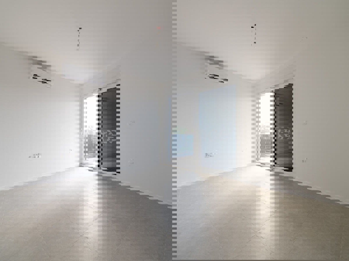 Vabriga - appartamento in un nuovo edificio, 1. piano, ASCENSORE!