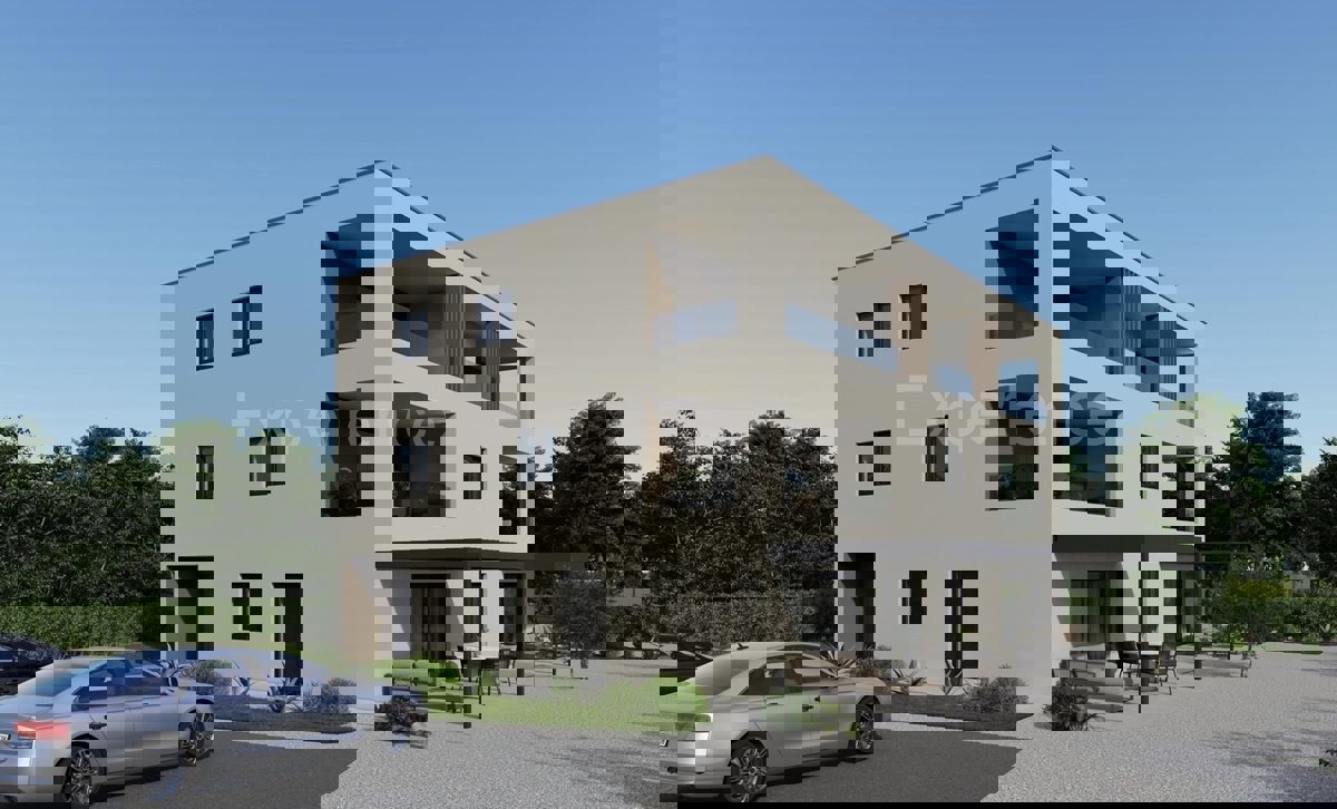 Appartamento con giardino 100 m² e terrazza – Parenzo, 600 m mare