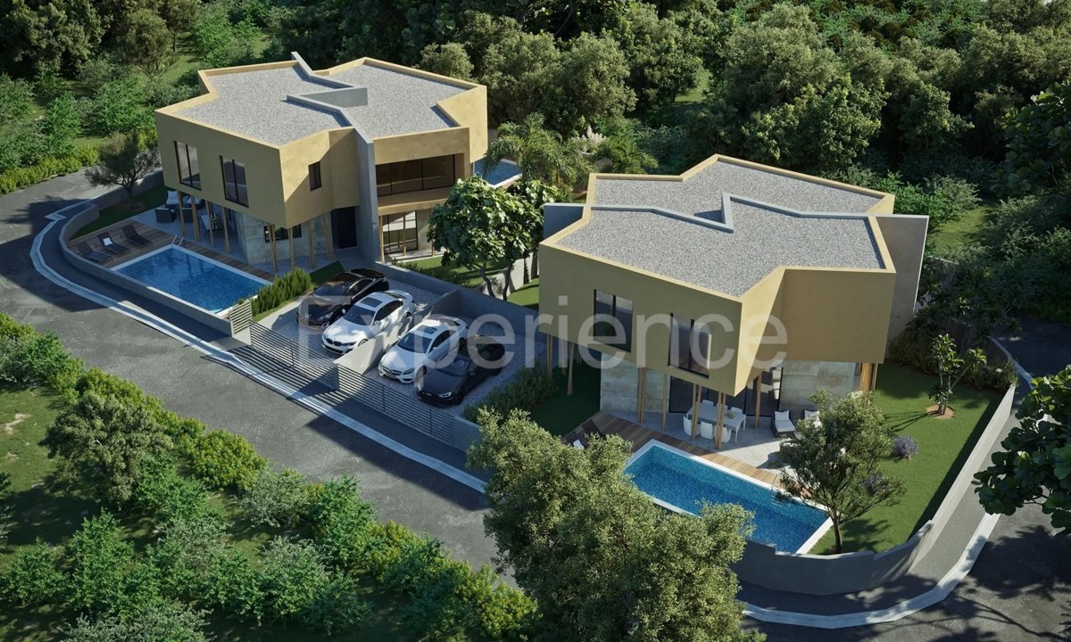 Vicino a Cittanova - a 6 km dal mare, casa moderna con piscina!