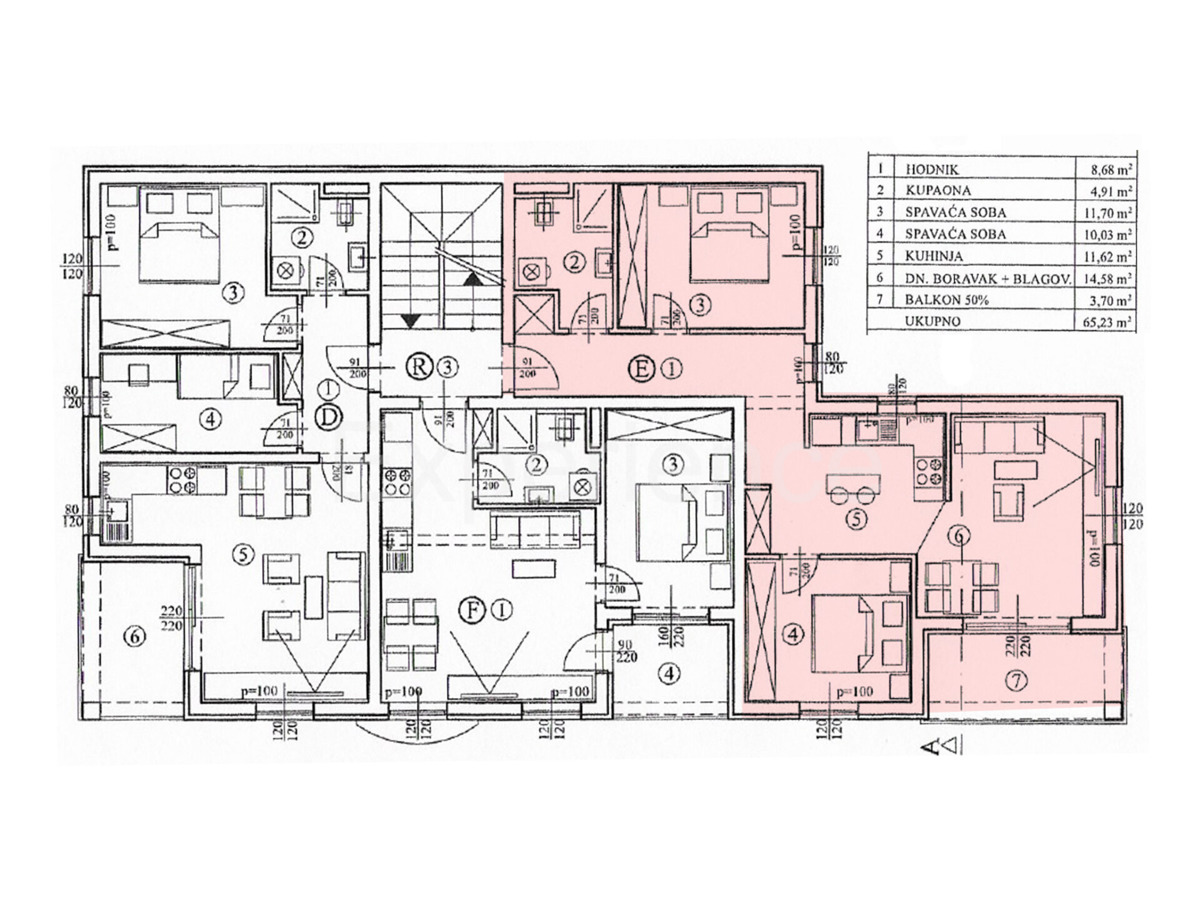 ISTRIA, zona Parenzo – appartamento in un nuovo edificio (65 m²), 1. piano