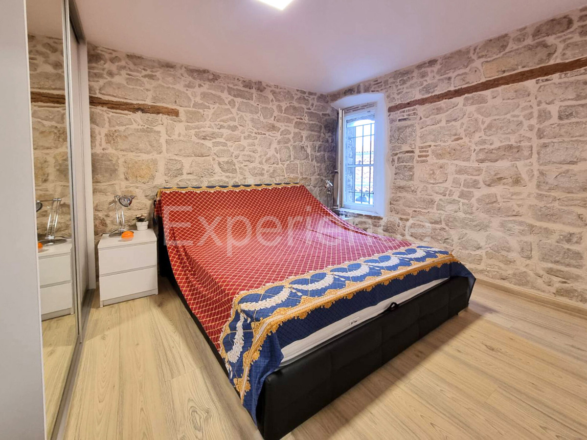 Vrsar - nel centro storico della città, appartamento RISTRUTTURATO al piano terra!