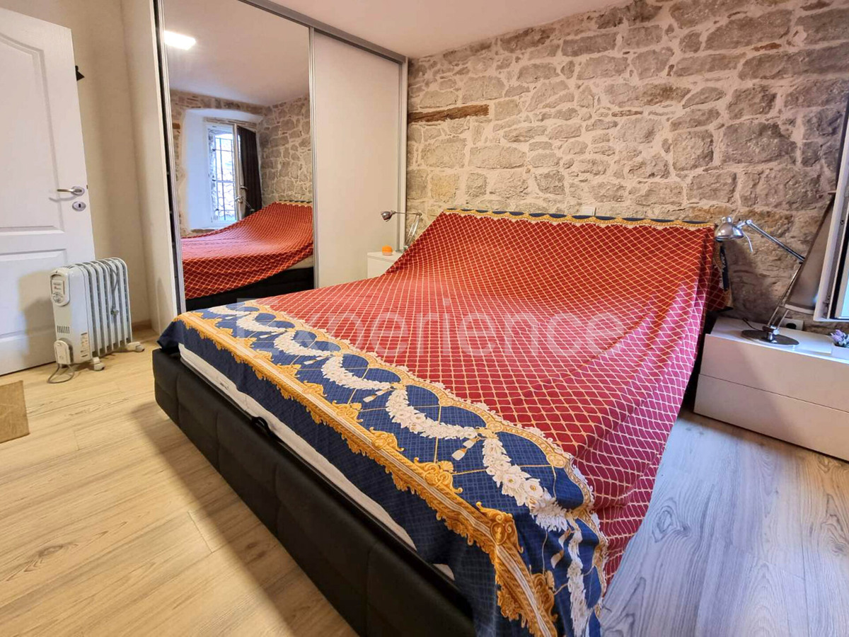 Vrsar - nel centro storico della città, appartamento RISTRUTTURATO al piano terra!