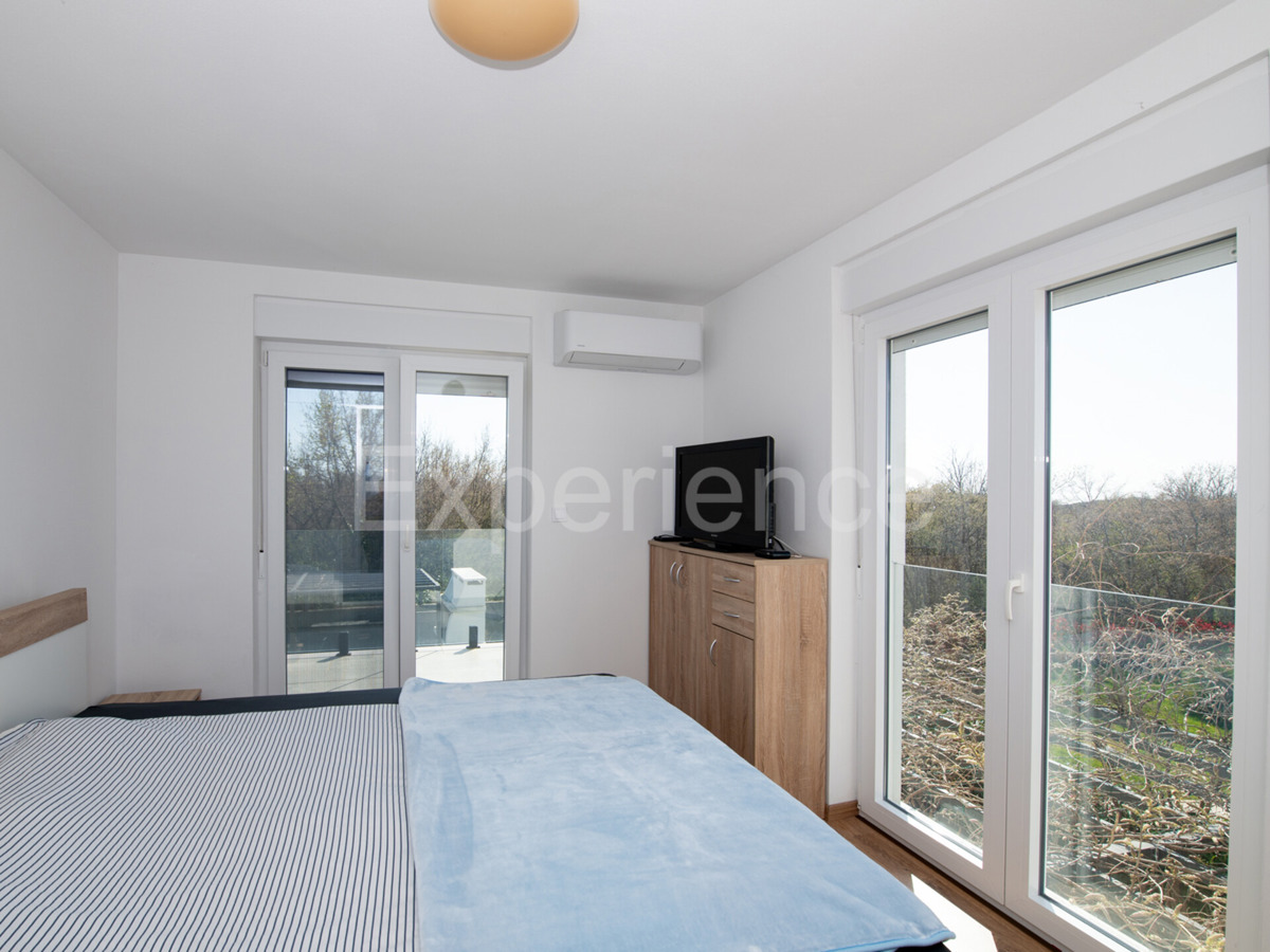 ISTRIA, vicino a Parenzo - ultima casa a schiera, NUOVA COSTRUZIONE, 4 camere da letto!