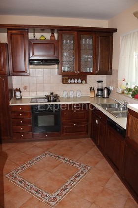 Umago, villa di lusso fronte mare, 8 camere, piscina, SPA