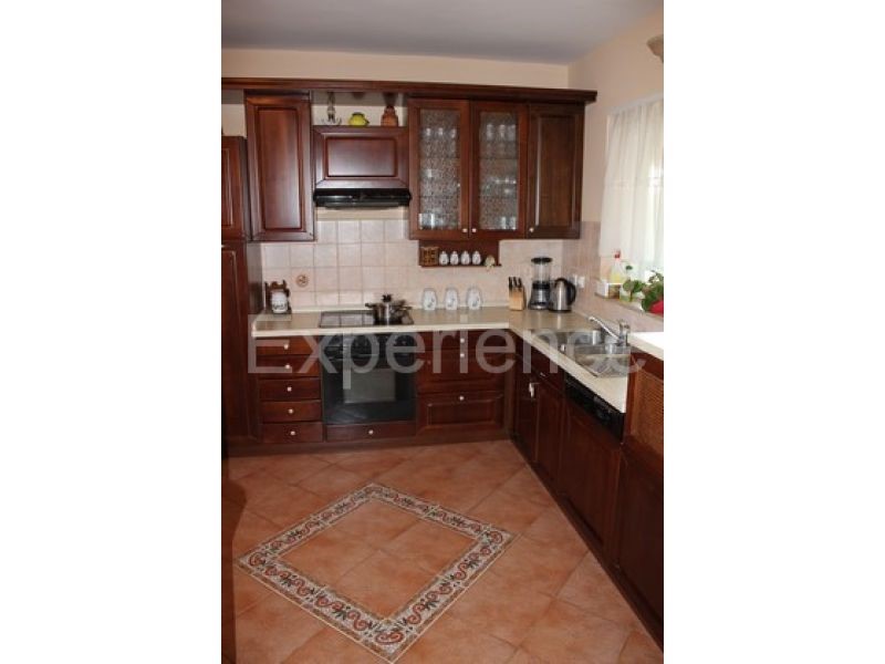 Umago, villa di lusso fronte mare, 8 camere, piscina, SPA