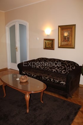 Umago, villa di lusso fronte mare, 8 camere, piscina, SPA