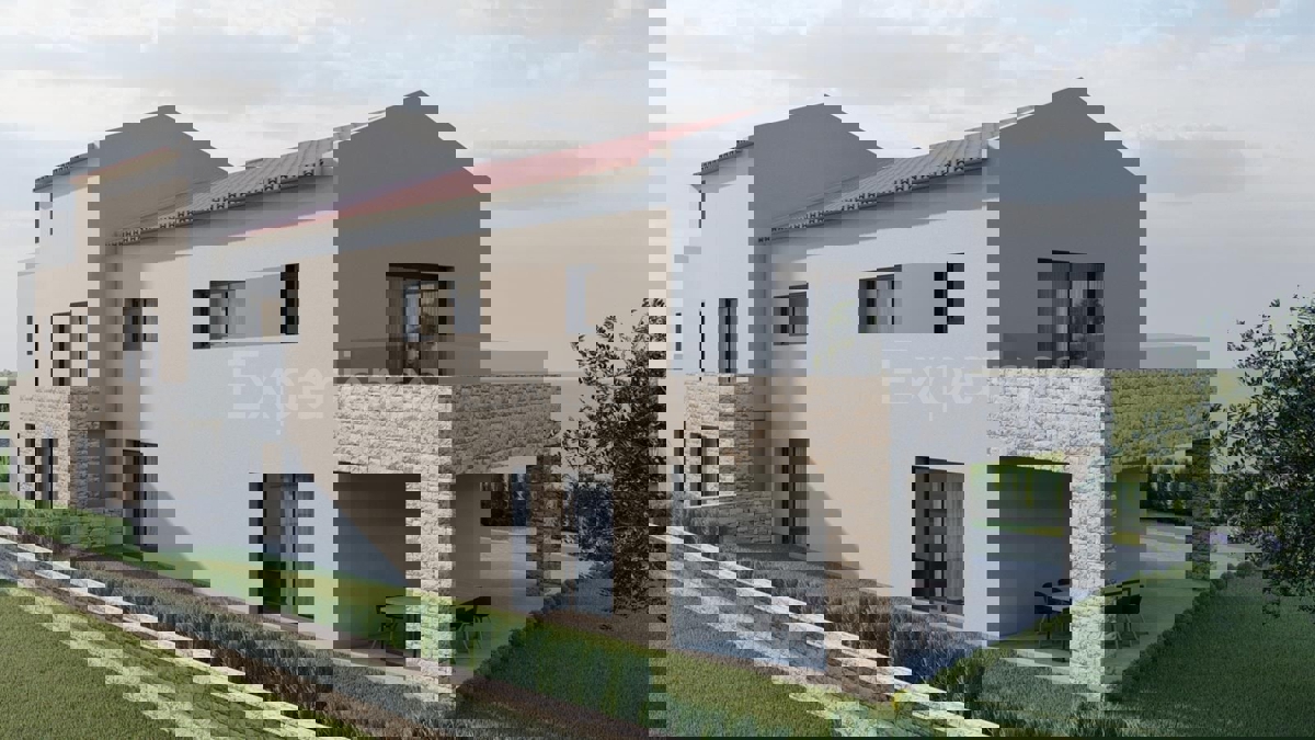 Zona di Visignano: terreno edificabile con PERMESSO DI COSTRUZIONE, allacciamento elettrico e idrico!