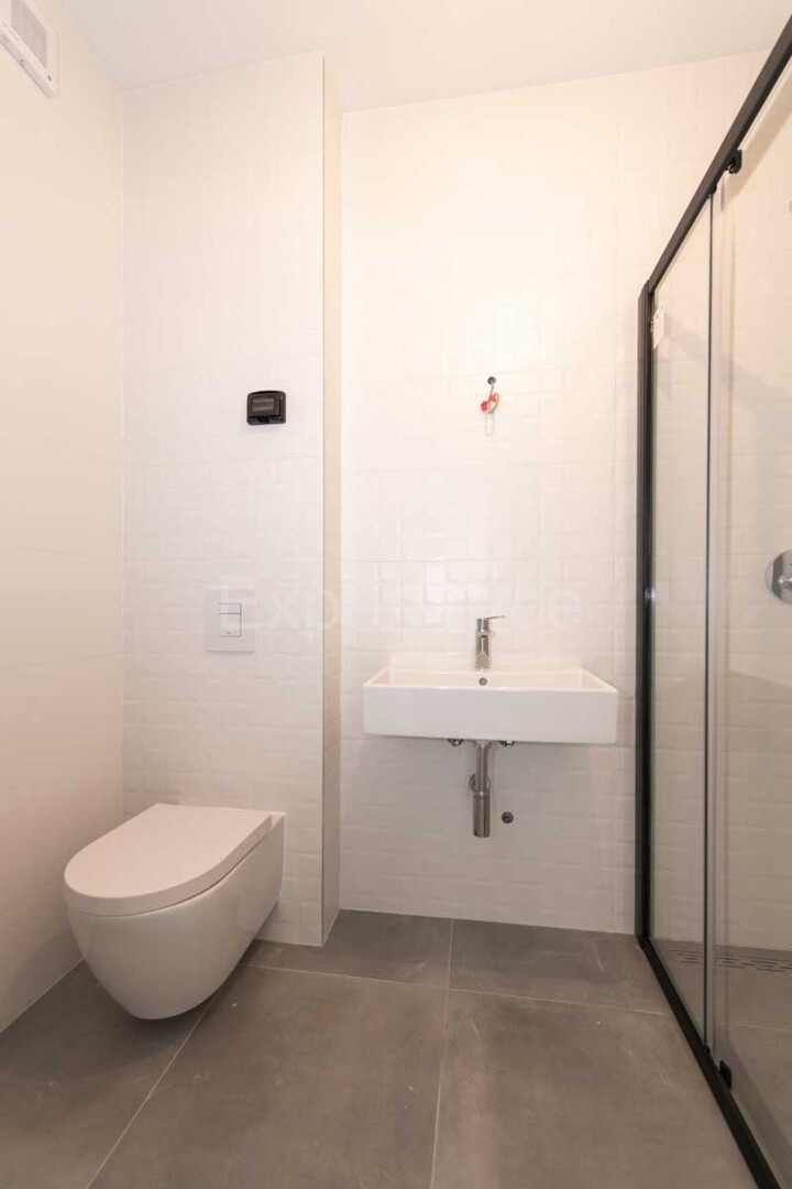 ISTRIA, Umago - appartamento in un nuovo edificio con garage, 3. piano, ASCENSORE!