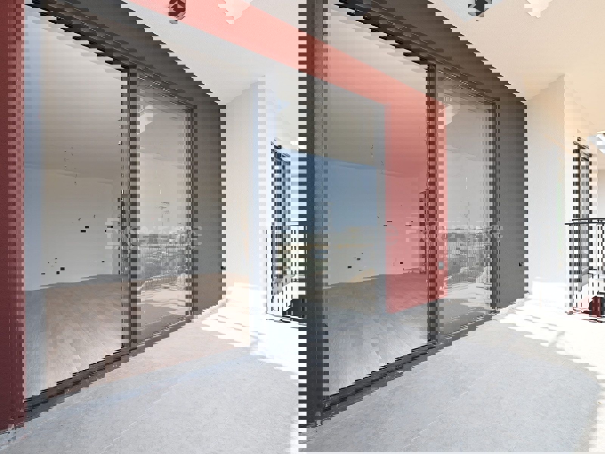 ISTRIA, Umago - Moderno appartamento con 2 camere da letto, 1.000 m dal mare 