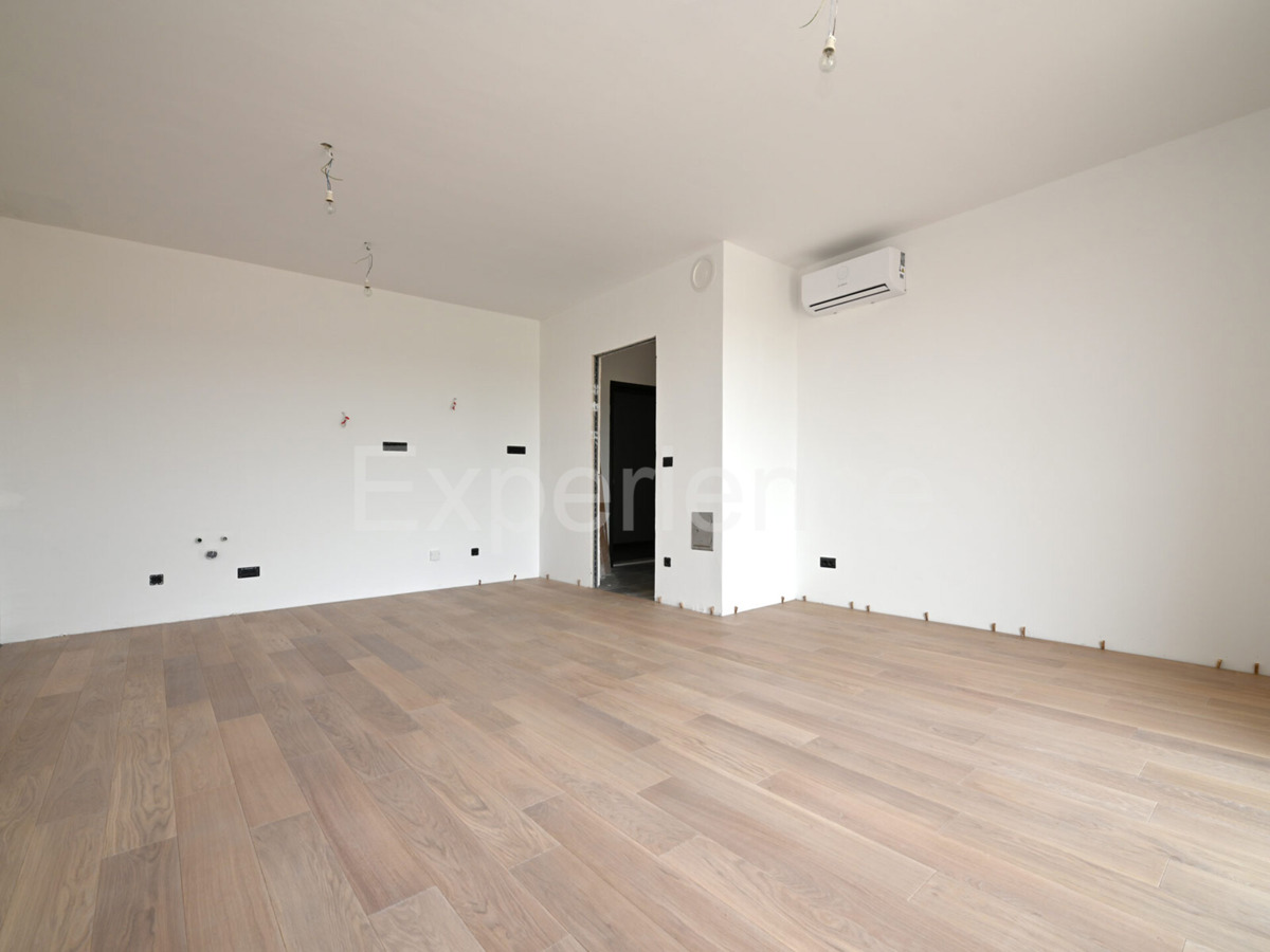 ISTRIA, Umago - Moderno appartamento con 2 camere da letto, 1.000 m dal mare