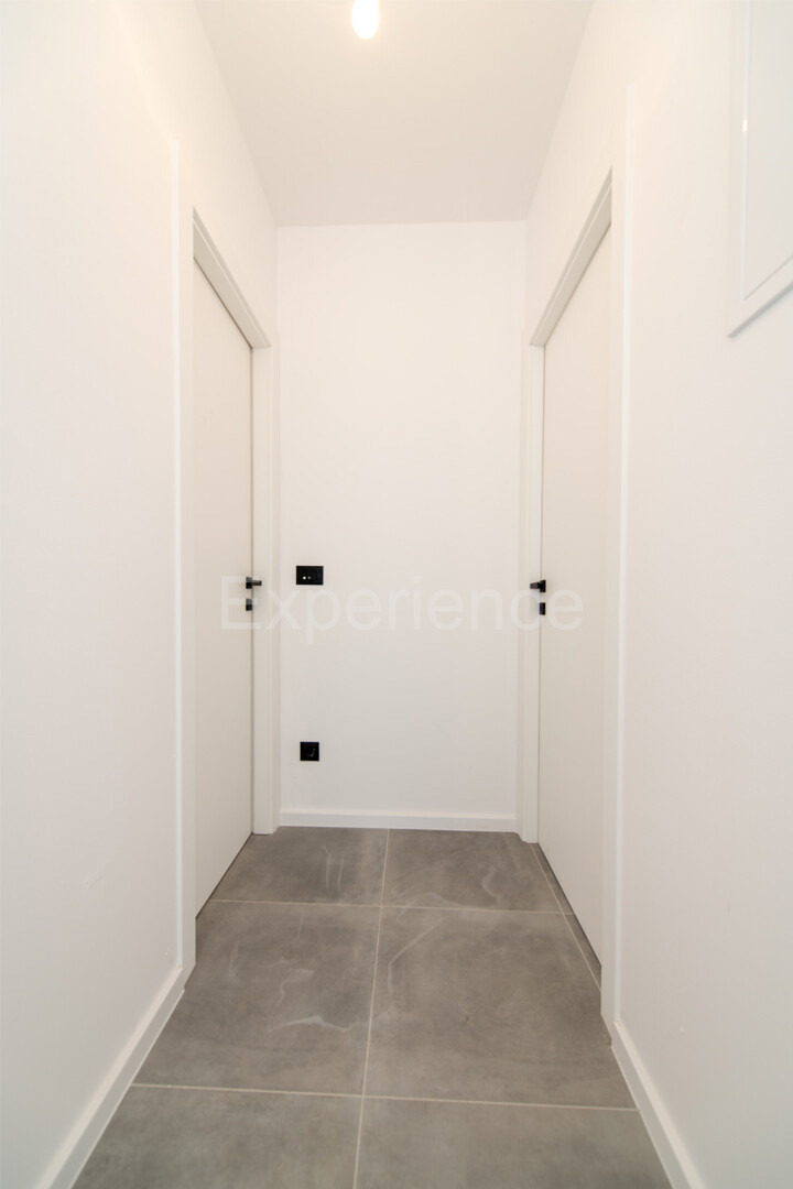 ISTRIA, Umago - appartamento in edificio di nuova costruzione, 1. piano, garage, ASCENSORE