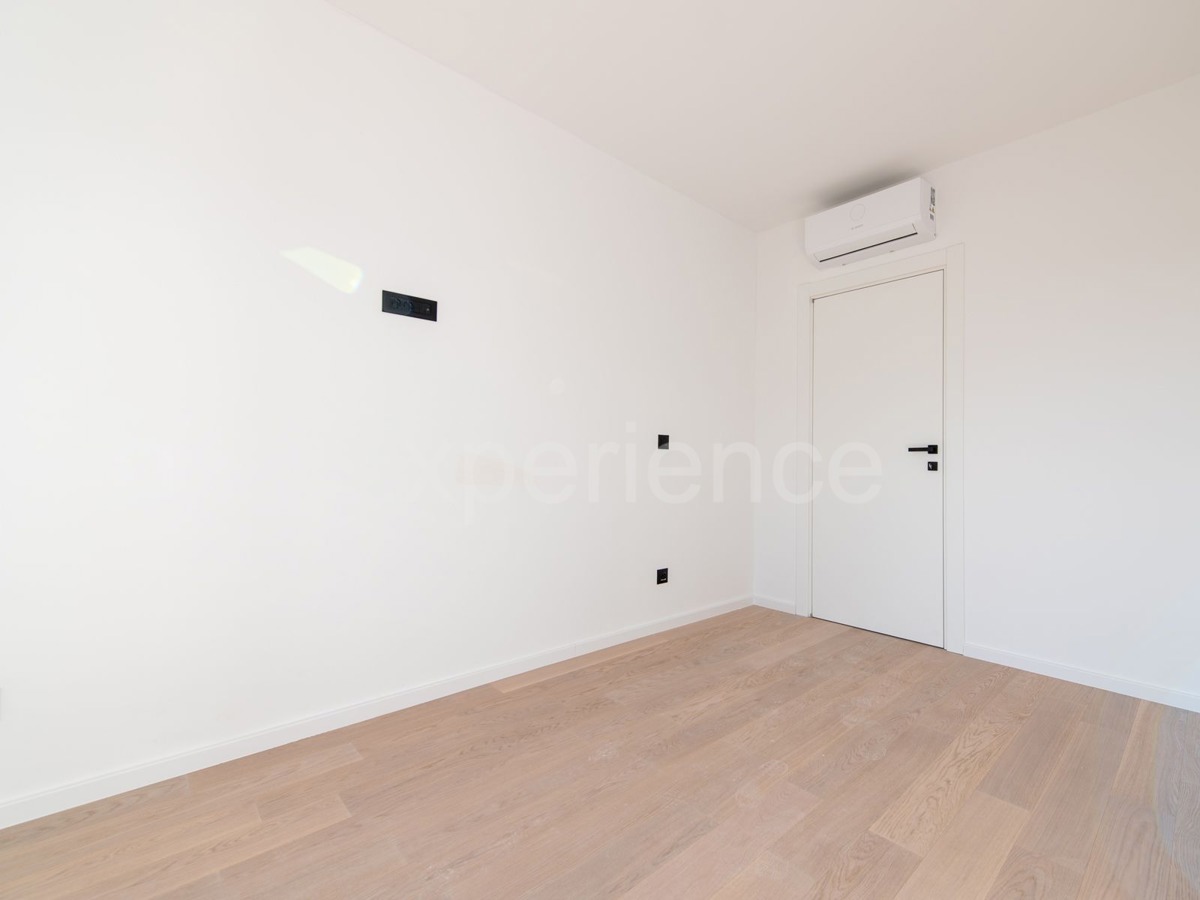 ISTRIA, Umago - appartamento in edificio di nuova costruzione, 1. piano, garage, ASCENSORE