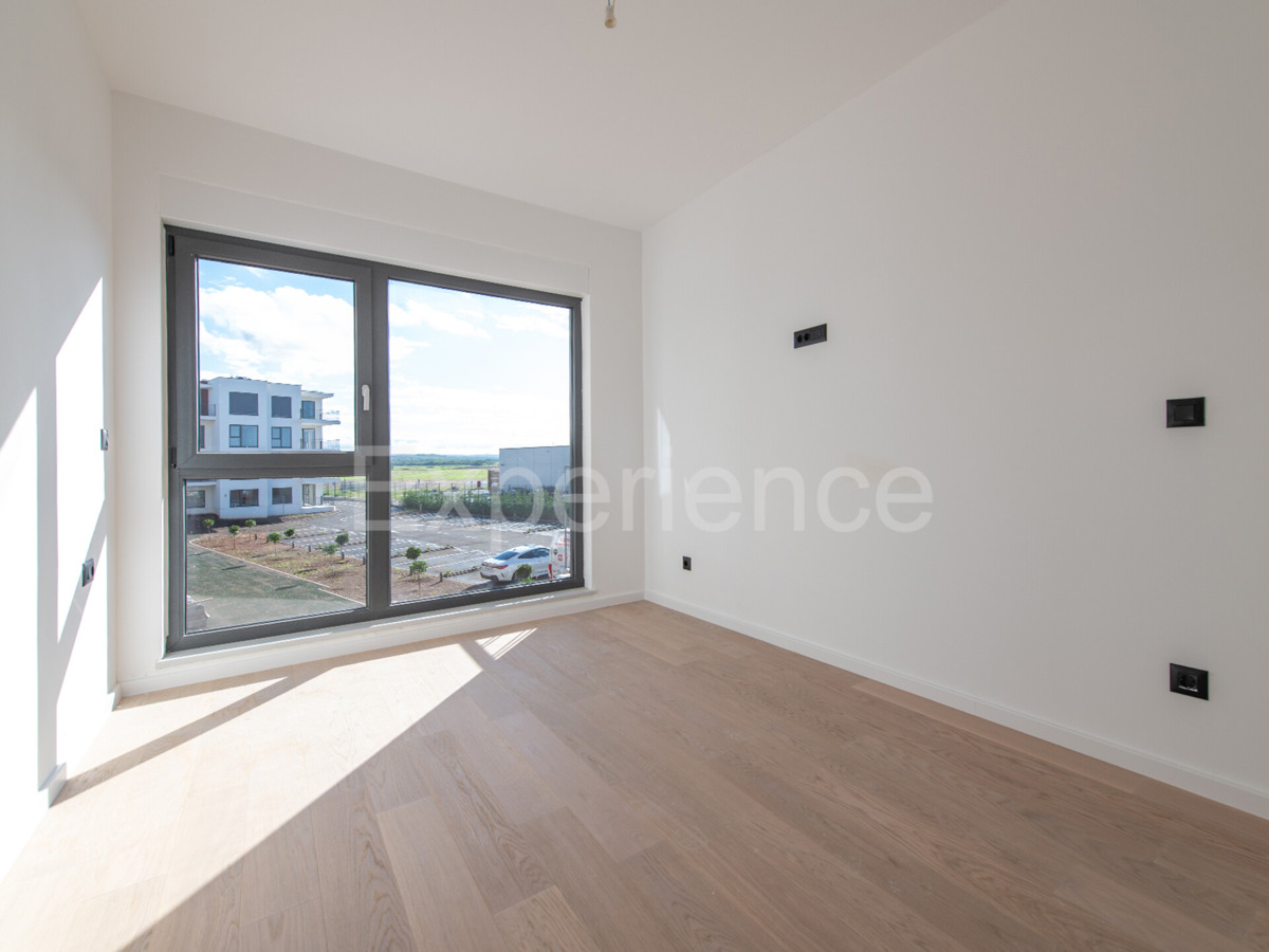 ISTRIA, Umago - appartamento in edificio di nuova costruzione, 1. piano, garage, ASCENSORE