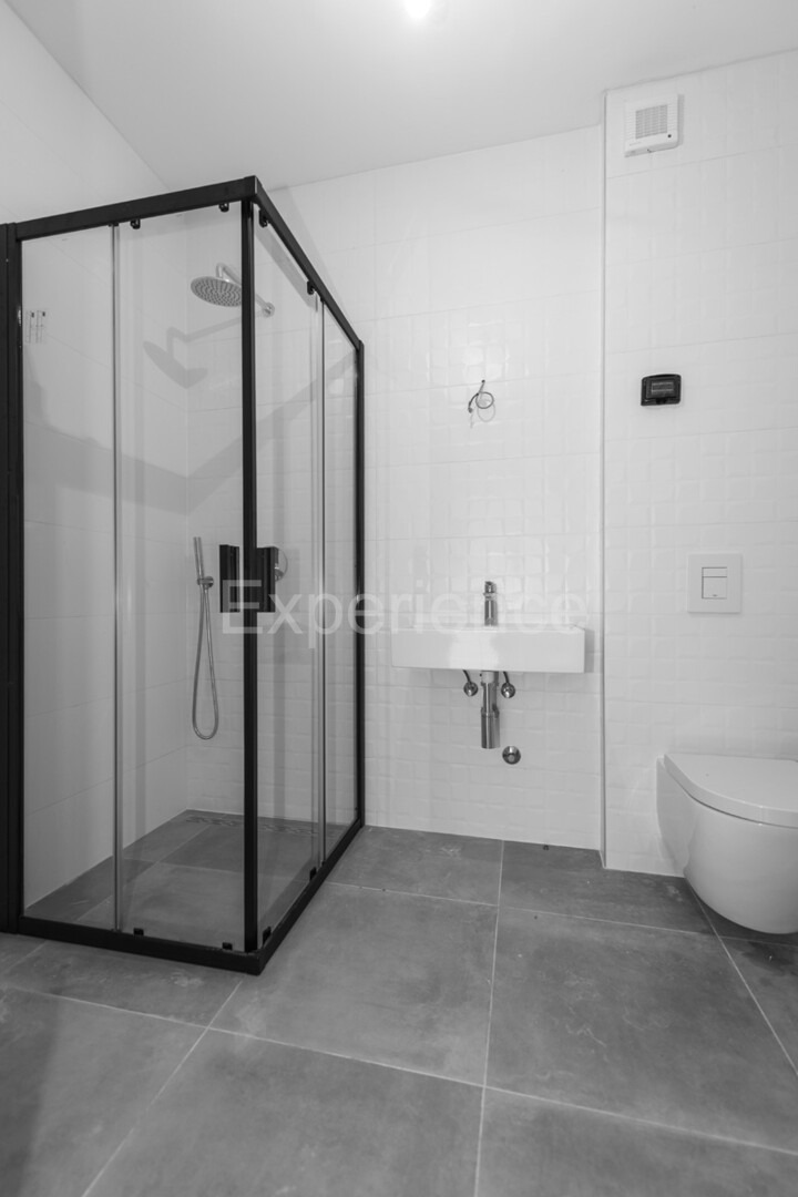 ISTRIA, Umago - appartamento in un nuovo edificio con spazioso balcone, 3. piano, ASCENSORE