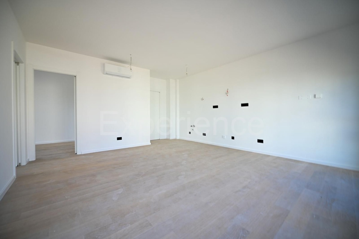 ISTRIA, Umago - appartamento in un nuovo edificio con garage, 3. piano, ASCENSORE