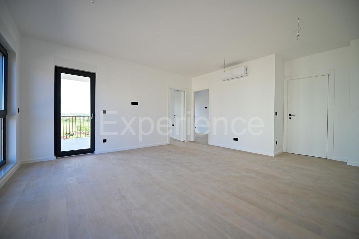 ISTRIA, Umago - appartamento in un nuovo edificio con garage, 3. piano, ASCENSORE