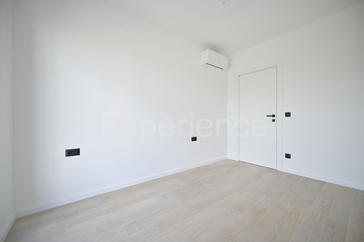 ISTRIA, Umago - appartamento in un nuovo edificio con garage, 3. piano, ASCENSORE